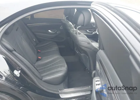 2016 Mercedes-Benz S 550 z USA, uszkodzony, nr VIN WDDUG8CB0GA243472